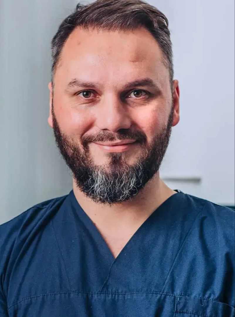 Dr. Ertan Omerov